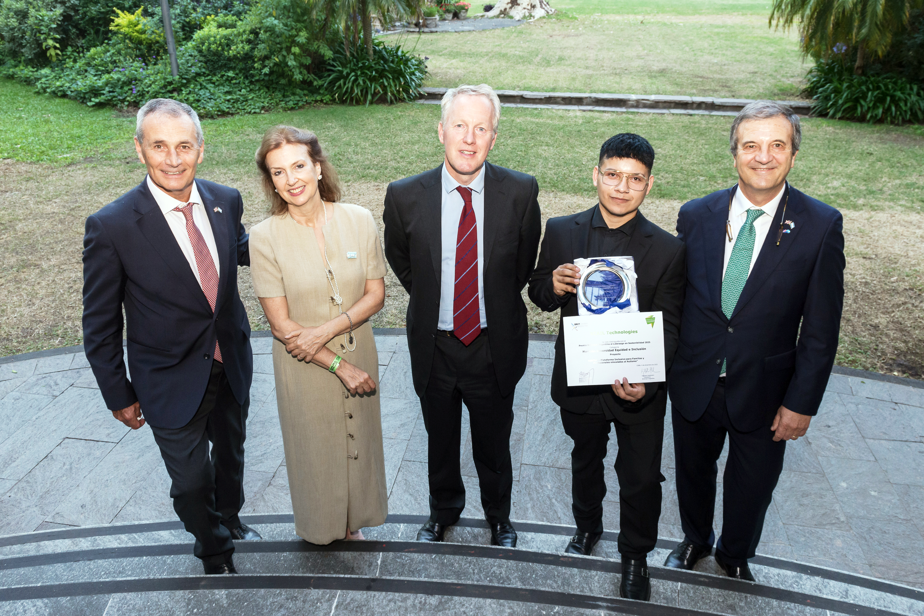 XCAIL en la Embajada Británica